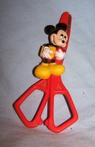 Vintage Walt Disney Mickey Mouse School Scissors-5 1/4 inches long - £7.86 GBP