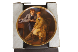 Knowles Plate - Rockwell&#39;s Rediscovered Women - Confiding in the Den - COA - £7.16 GBP