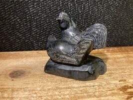 Vintage Carved Soapstone Rooster Hen Chicken Figurine Beautiful 2" - $11.50
