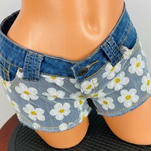 Rue 21 Juniors 3 / 4 Sequined Floral Detailed Jean Shorts Tiny Spot * - £12.05 GBP