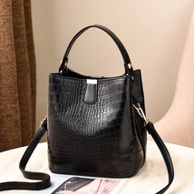 Bag Women&#39;s Leather Handbag 2022 Designer Brand Ladies Large Capacity Bucket Fem - £26.68 GBP