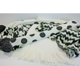 Knit Scarf Scarves Wrap Lot of 4 Winter White Black Womens Girls - £6.84 GBP