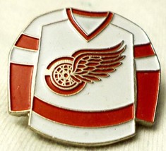 Lapel Cap Hat Pin Hockey Detroit Red Wings Jersey Pin - $3.52