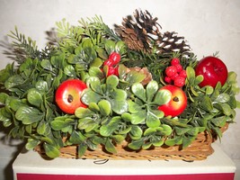 Holiday Table Centerpiece (#0130)  - £26.72 GBP