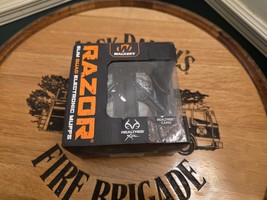 Walker’s Razor Slim Electronic Muff (RealTree Xtra) - $88.91 CAD