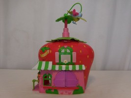 Strawberry Shortcake Twirly Bird Berry Cafe Playset only - £9.46 GBP