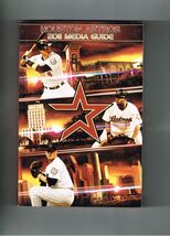 An item in the Sports Mem, Cards & Fan Shop category: 2011 Houston Astros Media Guide Altuve debut Lee Pence MLB Baseball