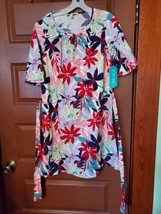 The Pioneer Woman Scoop Neck Dress Size Medium Floral With Bell Sleeves - $17.82