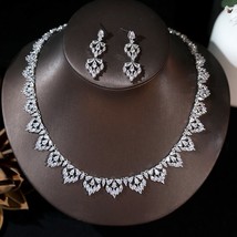 Classic White Transparent Leaf Flower Necklace And Earring For Women Delicate Je - £73.54 GBP