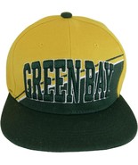 Green Bay City Name Diagonal Split Color Font Snapback Baseball Cap (Gol... - $27.28 CAD