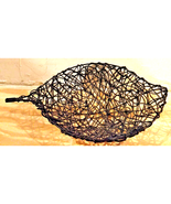 Home Decoration Wooden Vines Metal Frame Basket Abstract Leaf Shaped 12.... - $20.10 CAD