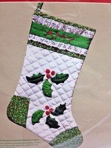 Old-Fashioned Quilted Christmas Stocking Kit 17&quot; Mistletoe 1979 Vintage New - £15.61 GBP