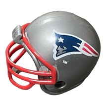 New England Patriots NFL Vintage Franklin Mini Gumball Football Helmet And Mask - $4.02