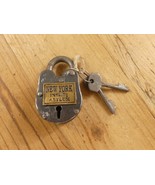 New York Insane Asylum Cast Iron Working Lock Keys Rusty SMALL *SCUFF ON... - $280.04 MXN