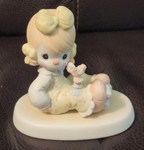 Precious Moments 520632 &quot;A Friend Is Someone Who Cares&quot; 1988 Figurine - $13.07