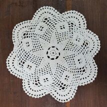 Vintage Crochet Doily 9.5 Inch Round Star Scallop Beige - $16.89 CAD