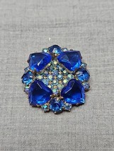 Carbon Blue Floral Heart Shape Pin Pinback Brooch, 1.5&#39;&#39; Diameter Vintage  - $42.18 CAD