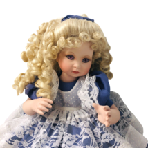 Marie Osmond Doll Blond Long Curls Violet Eyes Sitting Rare Vintage Purple Dress - £53.17 GBP