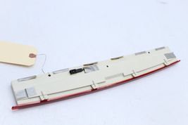 04-10 AUDI A8 L THIRD BRAKE LIGHT Q7120 image 8