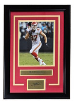 Travis Kelce Framed 8x10 Chiefs White Jersey Photo w/ Laser Engraved Signature - £76.62 GBP