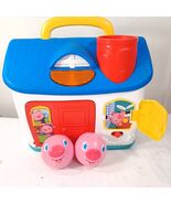 Bright Starts Having A Ball Three Lil Piggies Play House baby toy pigs p... - $1,262.95 MXN