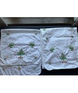 Vintage Lot Of 2 Handmade Cross Stitch/Needlepoint Christmas Table Runners  - $568.63 MXN
