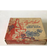 Royal seal New York state cold duck vintage empty box movie photo prop - $19.75