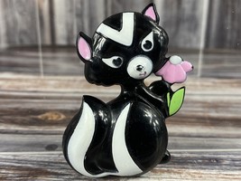 VNT 70s Avon Fragrance Glace Pin Pal (SS10) - Sniffy the Skunk - Spring ... - £11.55 GBP