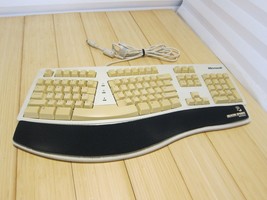 Vtg Microsoft Natural Ergonomic PS/2 Wired Keyboard White 59758 Foam Wrist Rest - £29.81 GBP