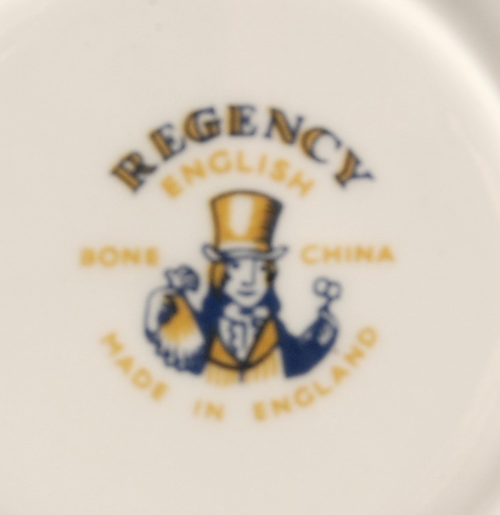Regency Orphan Saucer Bone China Made in England Item image 2