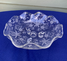 Viking New Martinsville prelude etch ruffled crimped 3 toed bowl excellent 9&quot; Ex - £14.45 GBP