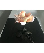 Royal Worcester Limited Edition Handel Rose Of Honour &quot;Elizabeth of Glams&quot; - $75.41 CAD