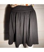 Banana Republic Black Knit Skirt – Pull-On, Size 8 - $454.78 MXN