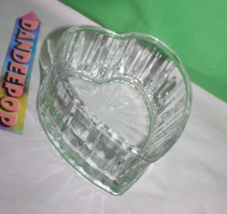 3D Glass Heart Candy Dish Centerpiece Bowl - $19.79