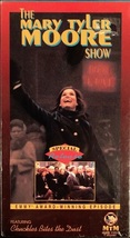 Mary Tyler Moore Show featuring &quot;Chuckles Bites the Dust&quot; (used television VHS) - £9.59 GBP