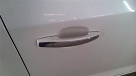 Door Handle Exterior Front Painted With Chrome Insert Fits 13-20 TRAX 1038113... - £32.44 GBP