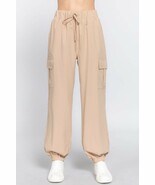 Women&#39;s Light Weight Stretch Woven Cargo Jogger Pants - $418.54 MXN