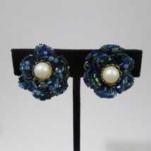 Vintage Blue Seed Bead Women Clip Earrings Flowers Faux Pearl Centers - £14.22 GBP