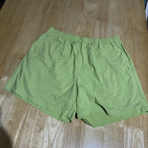Columbia PFG Fishing Elastic Waist Green Shorts Mens Size L - $17.70