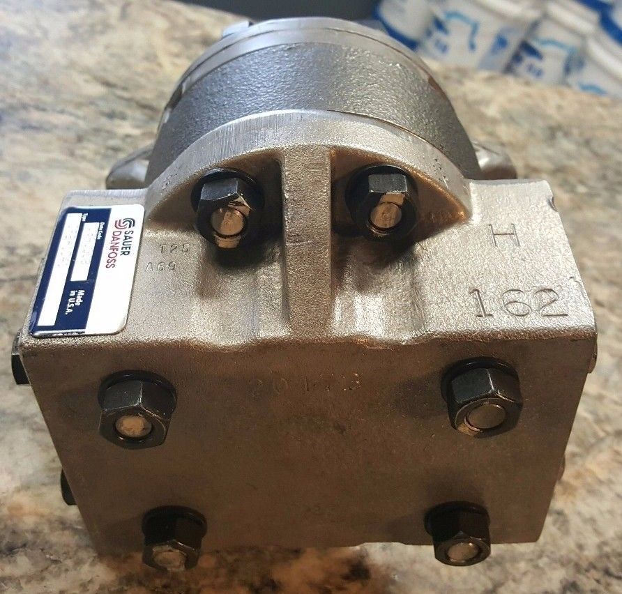 CPB1341, CPB045R2APBU, Sundstrand, Hydraulic Pump,4.37 cu.in3/rev Other Hydraulics & Pneumatics