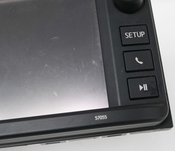 Toyota Highlander Multimedia Receiver 86140-0E110 ISSUE image 3