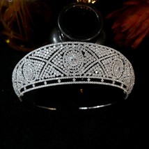 Luxury Queen Crown Crystal Cubic Zirconia Tiaras Headband European Bride Headdre - £119.83 GBP
