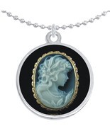 Black and White Cameo Round Pendant Necklace Beautiful Fashion Jewelry - £8.47 GBP