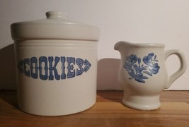 Pfaltzgraff Yorktowne Lot Of 2 Cookie Jar With Lid And Creamer - £28.63 GBP