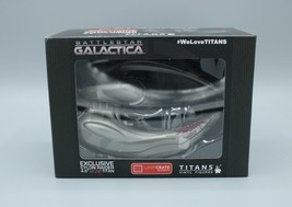 Battlestar Galactica Exclusive Cylon Raider 4.5&quot; Scar Titan Vinyl Figure Sealed - £15.63 GBP