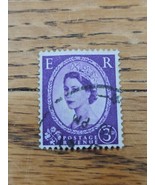 Great Britain Stamp Queen Elizabeth II 3d Used - $2.77 CAD