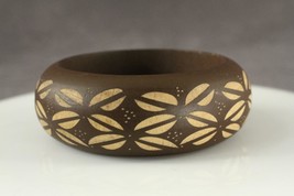 Vintage Costume Jewelry Two Tone Dark Brown Carved Floral Wood Bangle Br... - $20.56