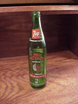 7Up Glass Bottle Commemorating Portland Trail Blazers 1976, 1977 Season Record - £7.95 GBP