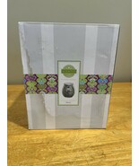 NEW Scentsy Nova Starburst Wax Warmer- Bright Colorful Lights Box Damage - $62.50 CAD