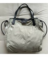 Burberry Nylon Leather Neutral Tote Shopper Bag - $2,317.62 MXN
